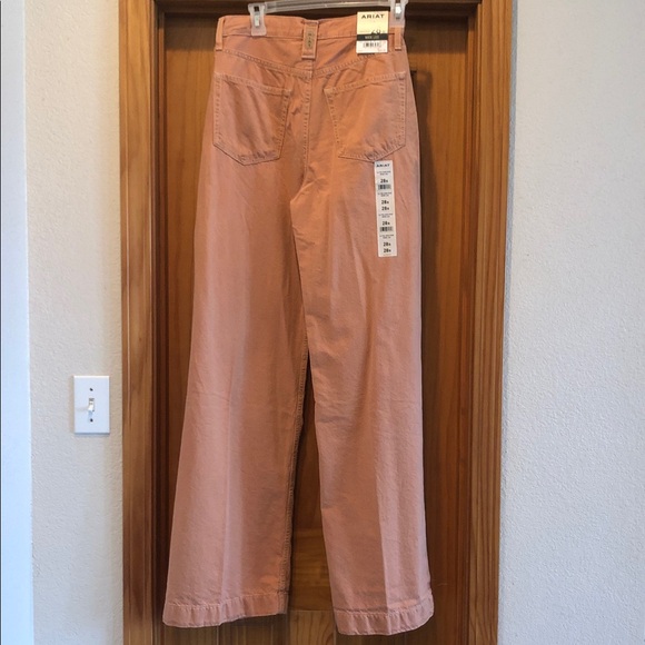 Ariat Ultra High Rise R.E.A.L. Denim - Wide Leg & Coral - Size 28R - Picture 2 of 5